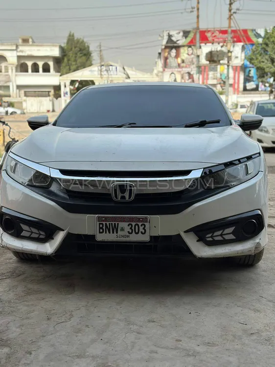Honda Civic 2018 for Sale in Karachi Image-1