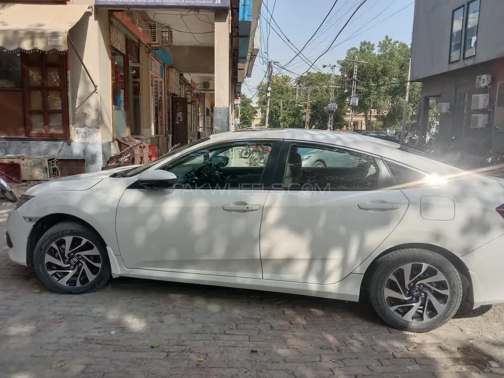 Honda Civic 2019 for Sale in Lahore Image-1