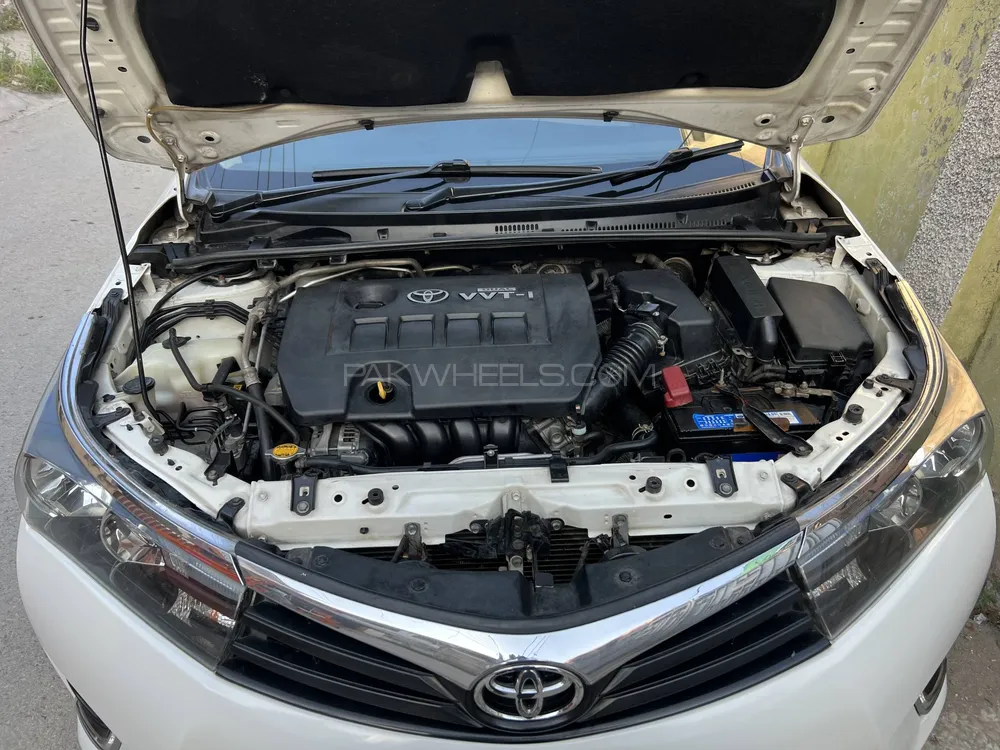 Toyota Corolla 2017 for Sale in Islamabad Image-1