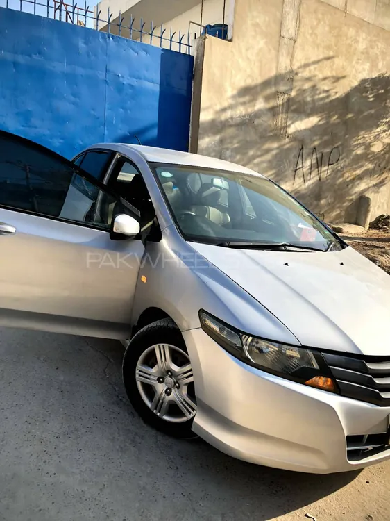 Honda City 2013 for Sale in Karachi Image-1