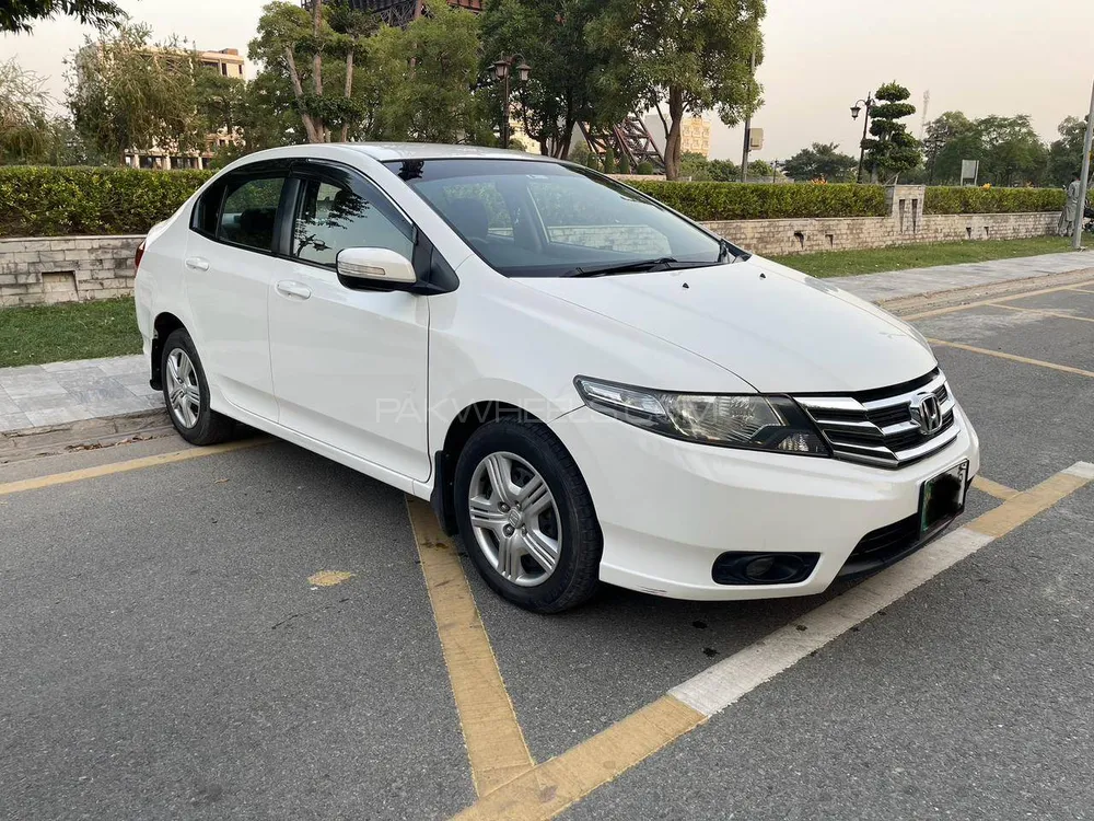 Honda City 2015 for Sale in Lahore Image-1
