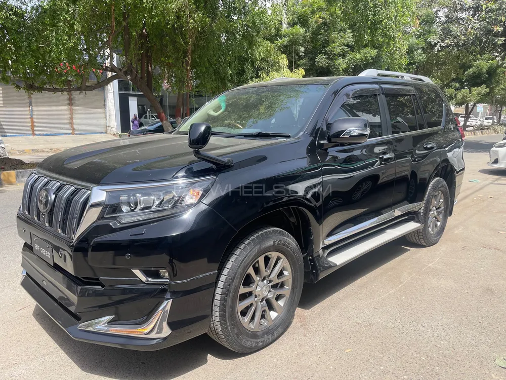 Toyota Prado 2010 for Sale in Karachi Image-1