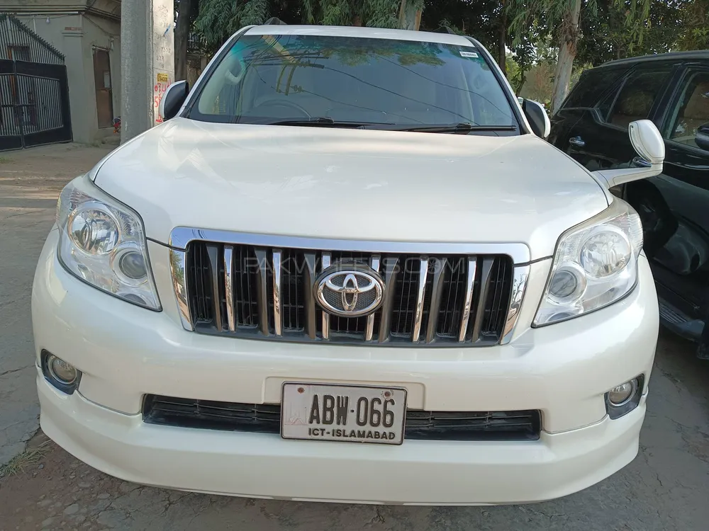 Toyota Prado 2011 for Sale in Gujranwala Image-1
