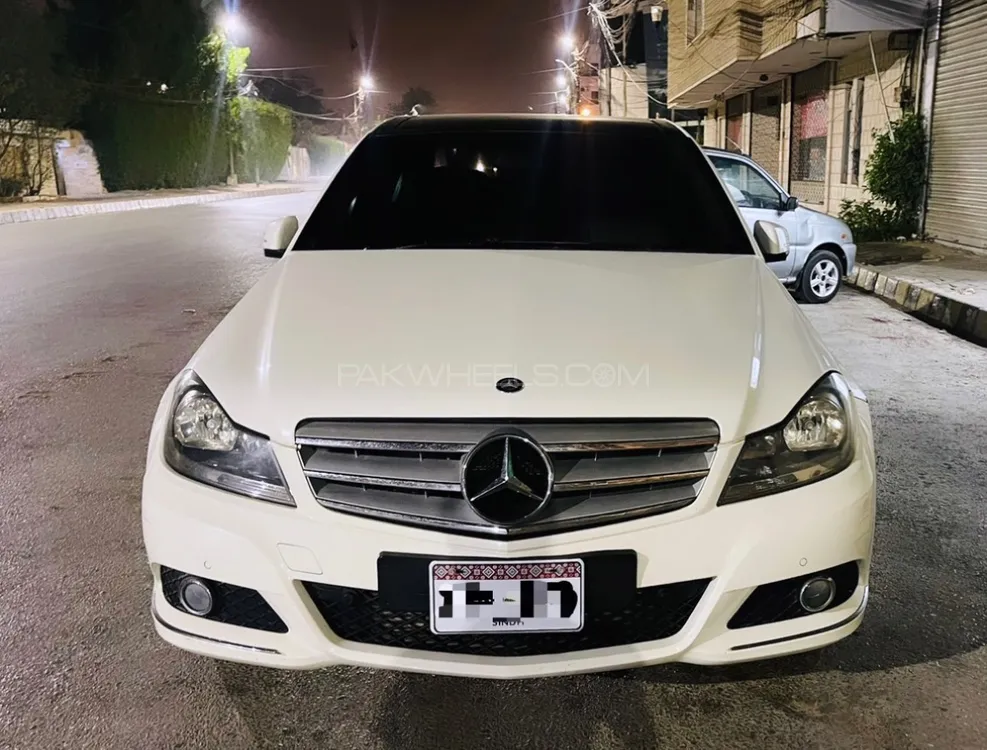 Mercedes Benz C Class 2012 for Sale in Karachi Image-1
