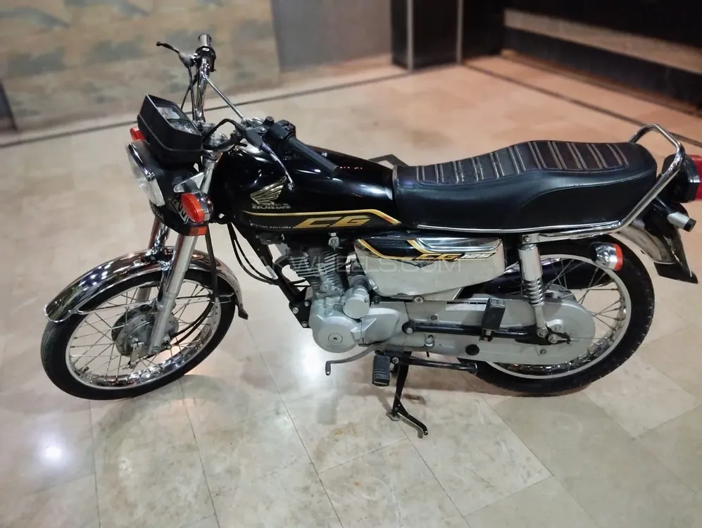 Used Honda CG 125 Special Edition 2022 Bike For Sale In Lahore - 494514 ...