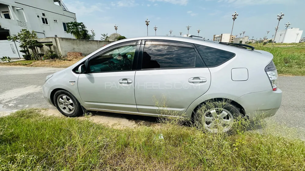 Toyota Prius 2010 for sale in Gujranwala