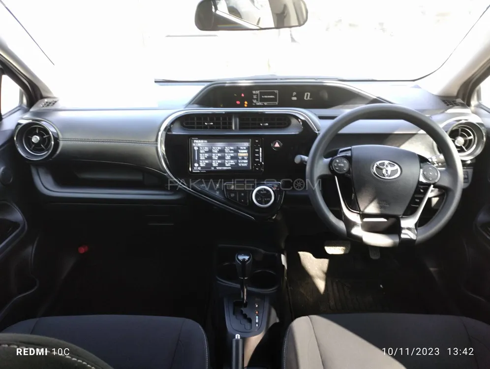 Toyota Aqua 2020 for Sale in Lahore Toyota Aqua 2020 for Sale in Lahore Image-8