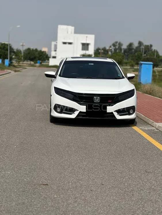 Honda Civic Oriel 1.8 i-VTEC CVT 2021 for sale in Lahore | PakWheels