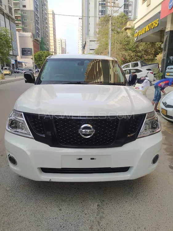 Nissan Patrol 2013 for Sale in Karachi Image-1