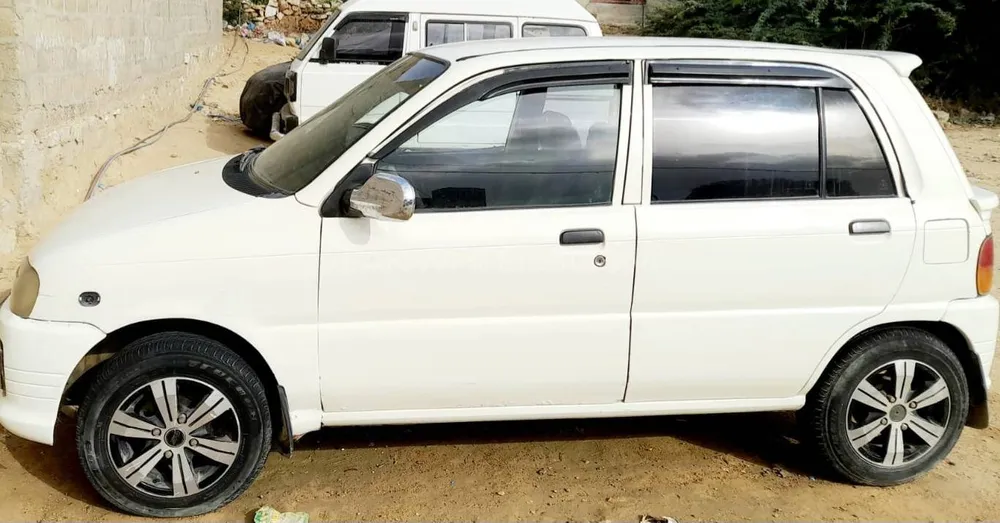 Daihatsu Cuore 2000 for Sale in Karachi Image-1