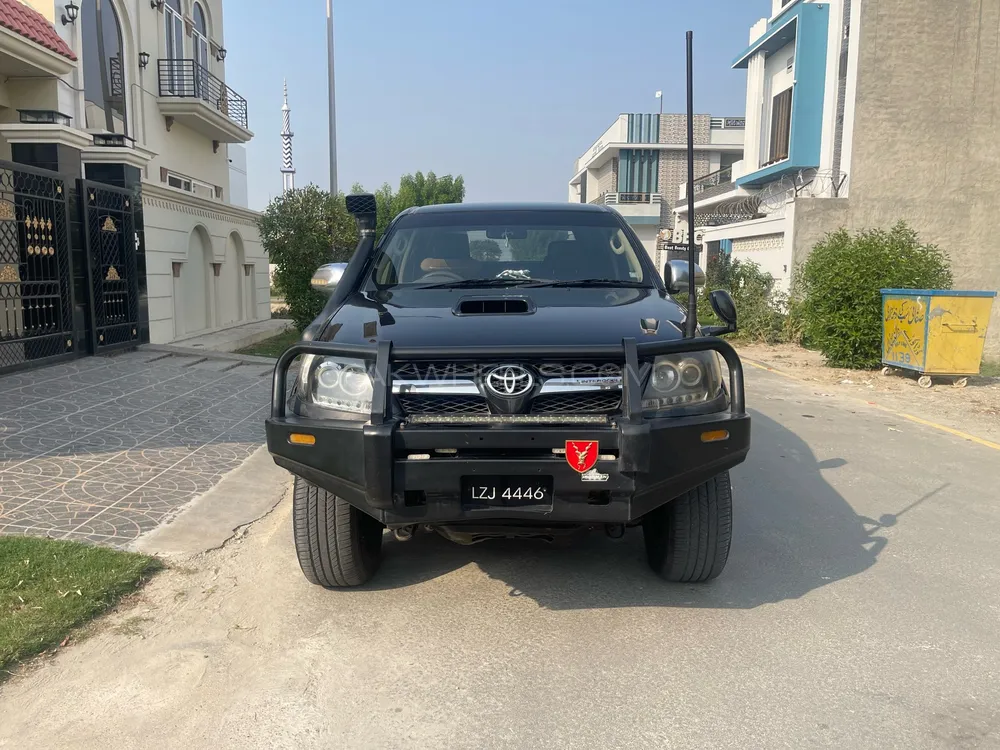 Toyota Hilux 2006 for Sale in Bahawalpur Image-1