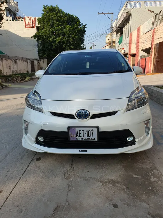 Toyota Prius G Touring Selection Leather Package 1.8 2014 for sale in ...