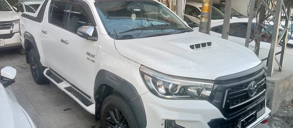 Toyota Hilux 2017 for Sale in Lahore Image-1