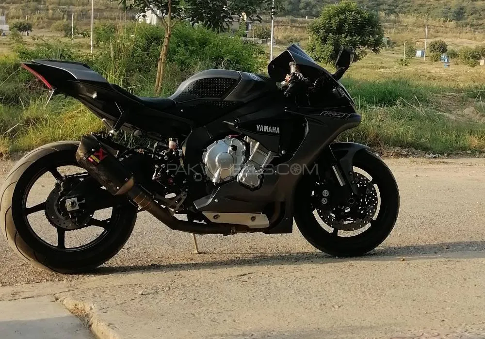 Yamaha YZF-R1 2016 for Sale Image-1