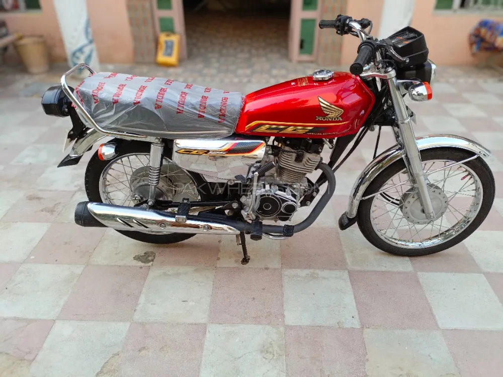 Used Honda CG 125 Special Edition 2022 Bike For Sale In Kallar ...