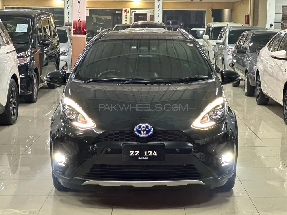 Toyota Aqua 2018 for Sale in Peshawar Image-1