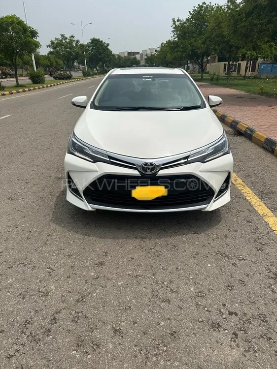 Toyota Corolla 2021 for Sale in Peshawar Image-1