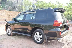 Toyota Land Cruiser 2013 for Sale