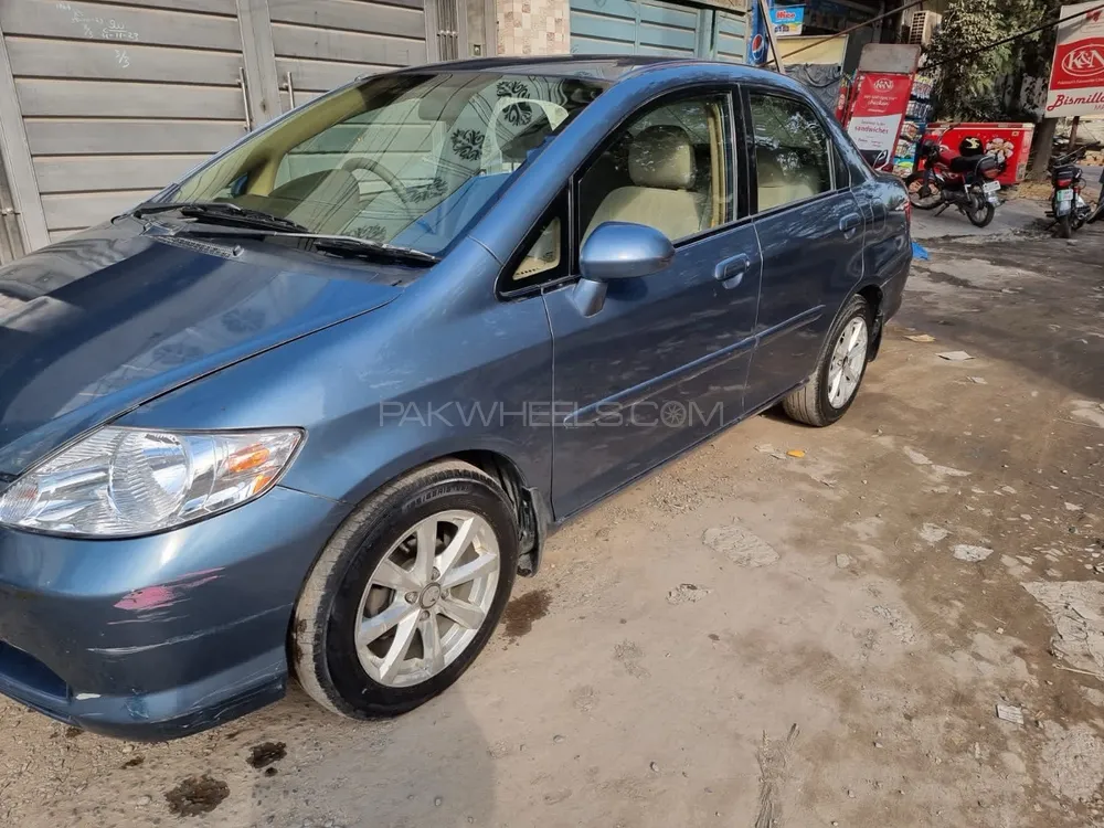 Honda City 2005 for Sale in Lahore Image-1