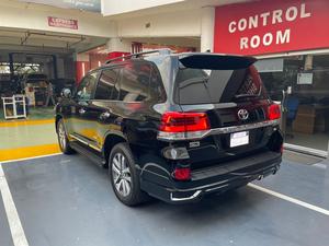 Make: Land Cruiser ZX
Model: 2020
Mileage: 5,800 KM
Reg: Unregistered 

Full House

Calling and Visiting Hours

Monday to Saturday

11:00 AM to 7:00 PM