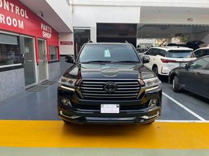 Make: Land Cruiser ZX
Model: 2020
Mileage: 5,800 KM
Reg: Unregistered 

Full House

Calling and Visiting Hours

Monday to Saturday

11:00 AM to 7:00 PM