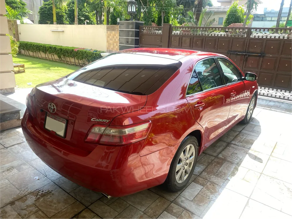 Toyota Camry 2007 for Sale in Gujranwala Image-1