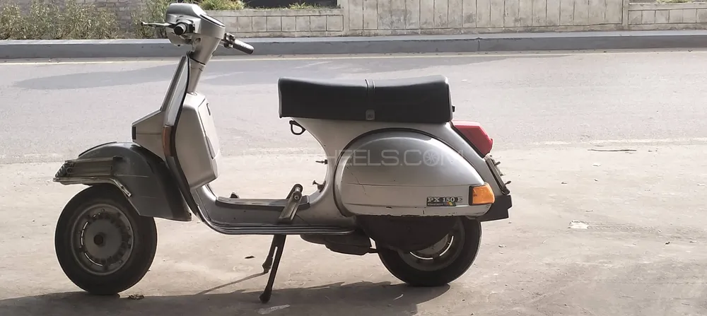 Vespa  PIAGGIO 2000 for Sale Image-1