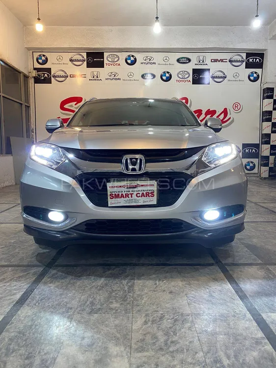 Honda Vezel 2015 for Sale in Lahore Image-1