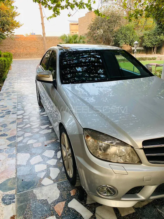 Mercedes Benz C Class 2008 for Sale in Peshawar Image-1