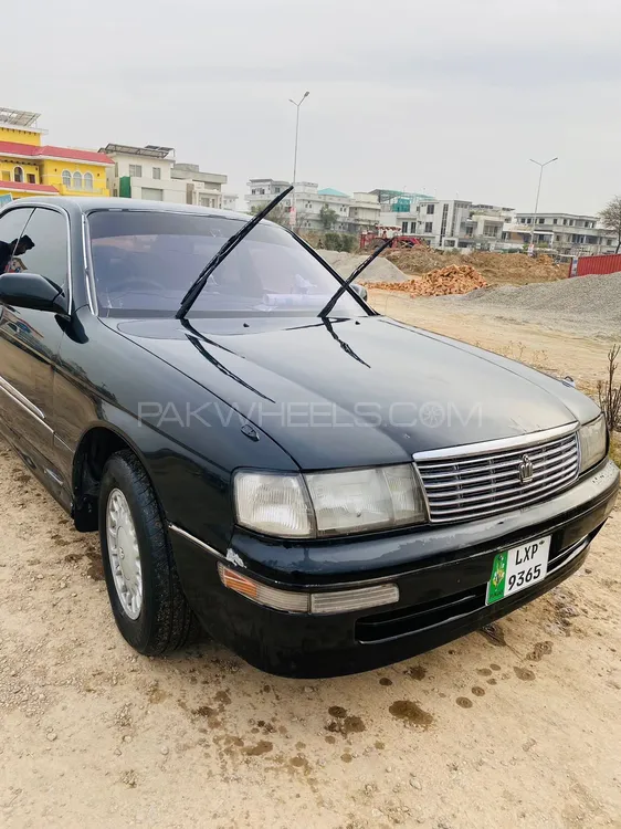 Toyota Crown 1993 for Sale in Islamabad Image-1