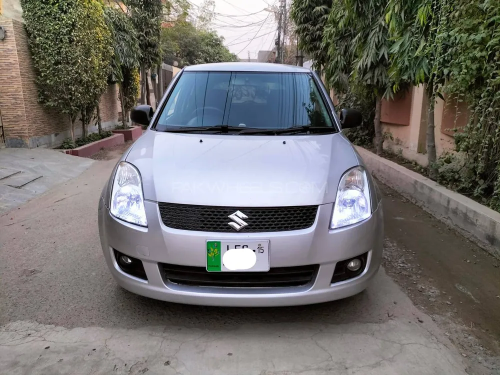 Suzuki Swift 2015 for Sale in Lahore Image-1