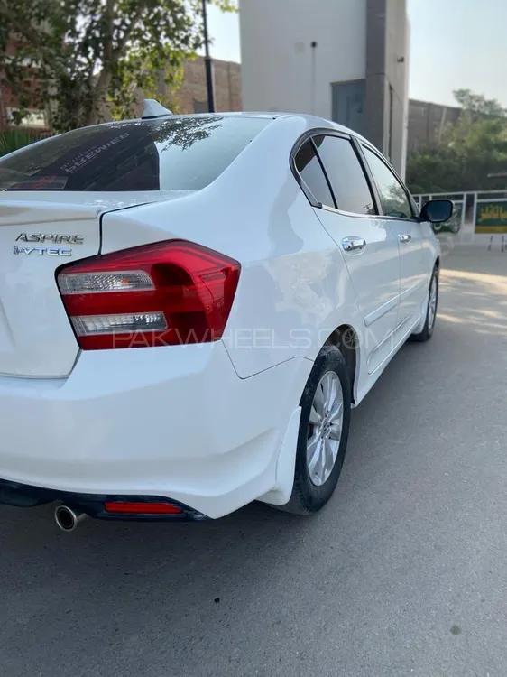Honda City 2019 for Sale in Faisalabad Image-1