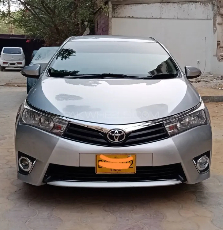Toyota Corolla 2014 for Sale in Karachi Image-1