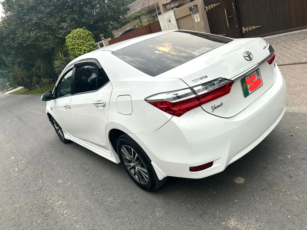 Toyota Corolla 2018 for Sale in Lahore Image-1
