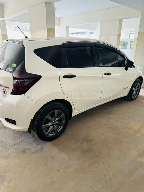 Nissan Note 2019 for Sale in Karachi Image-1