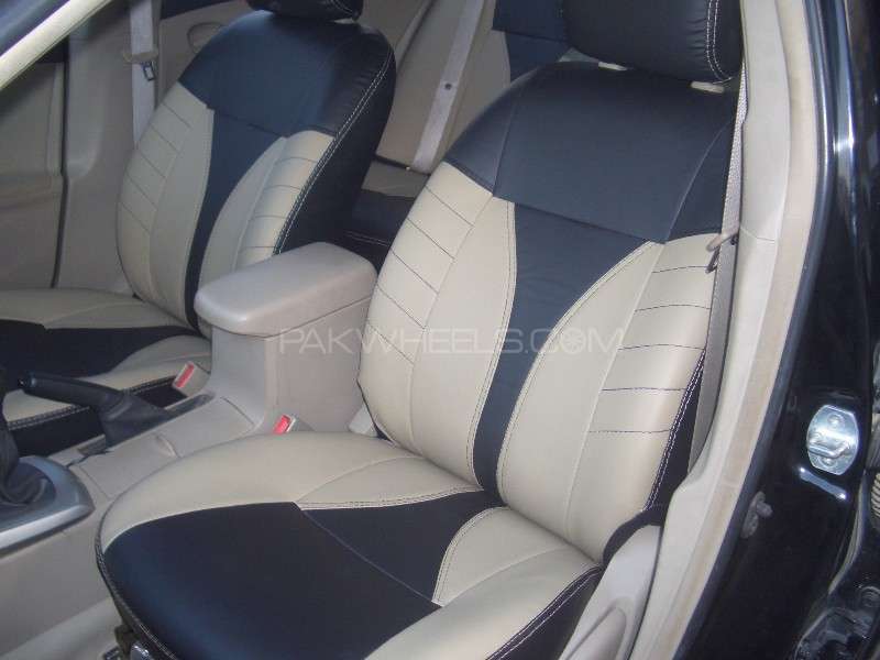 skin fitting seat cover For Sale Image-1