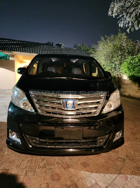 Toyota Alphard 2012 for Sale in Lahore Image-1