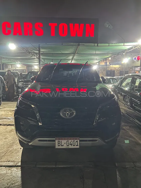 Toyota Fortuner 2022 for Sale in Karachi Image-1