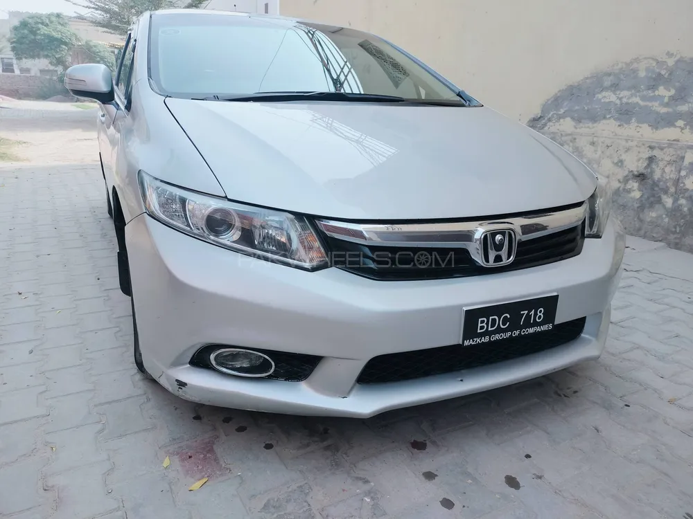 Honda Civic 2015 for Sale in Karachi Image-1