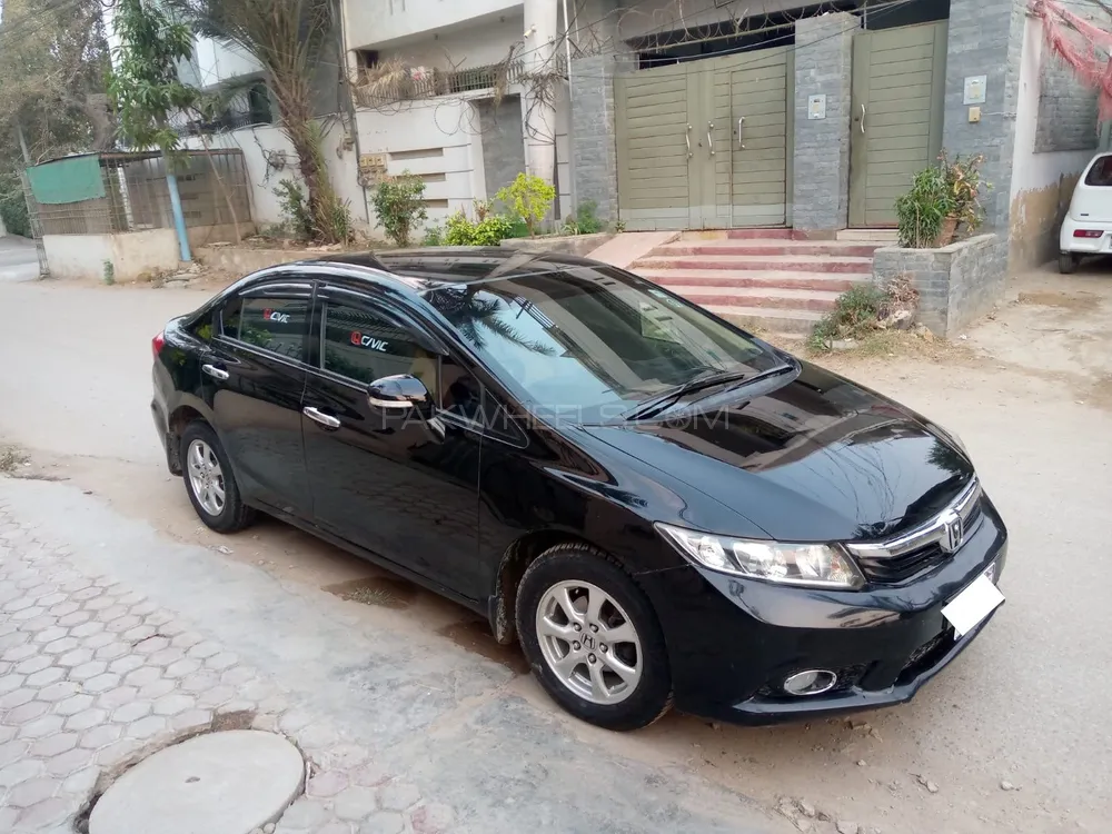 Honda Civic 2015 for Sale in Karachi Image-1