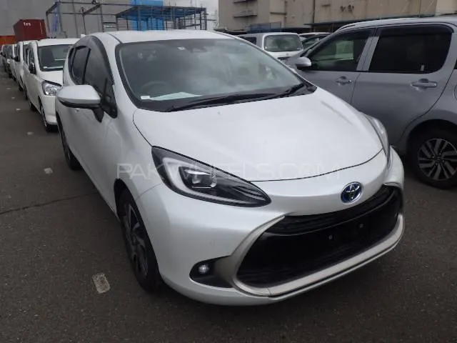 Toyota Aqua 2021 for Sale in Karachi Image-1