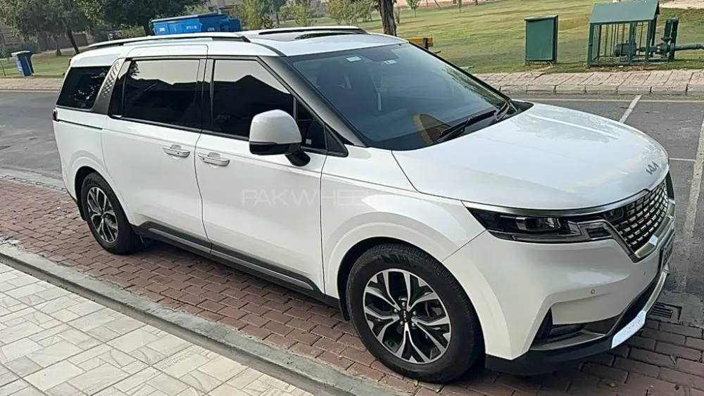 کِیا کارنیول 2021 for Sale in لاہور Image-1