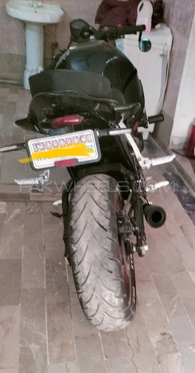 Suzuki GSF 400 1982 for Sale Image-1