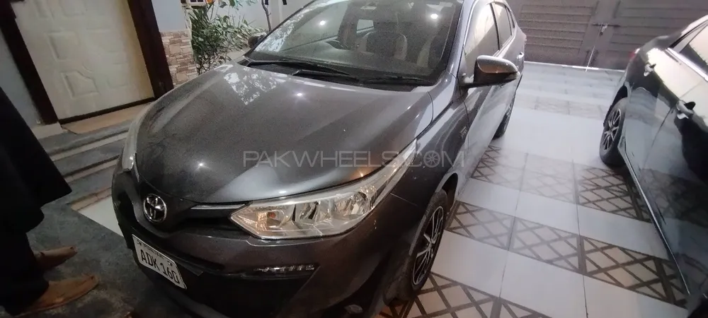 Toyota Yaris Sedan 2021 for Sale in Lahore Image-1