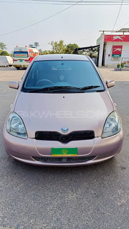 Toyota Vitz 1999 for Sale in Multan Image-1
