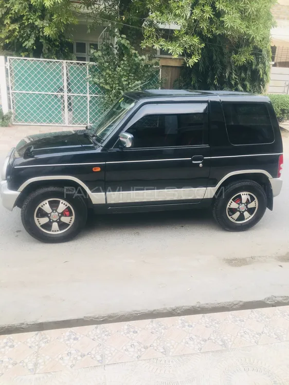 Mitsubishi Pajero Mini 2007 for Sale in Lahore Image-1