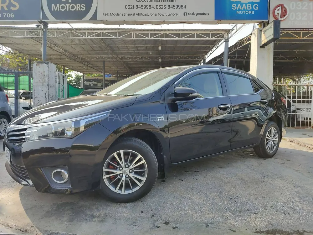 Toyota Corolla 2016 for Sale in Lahore Image-1