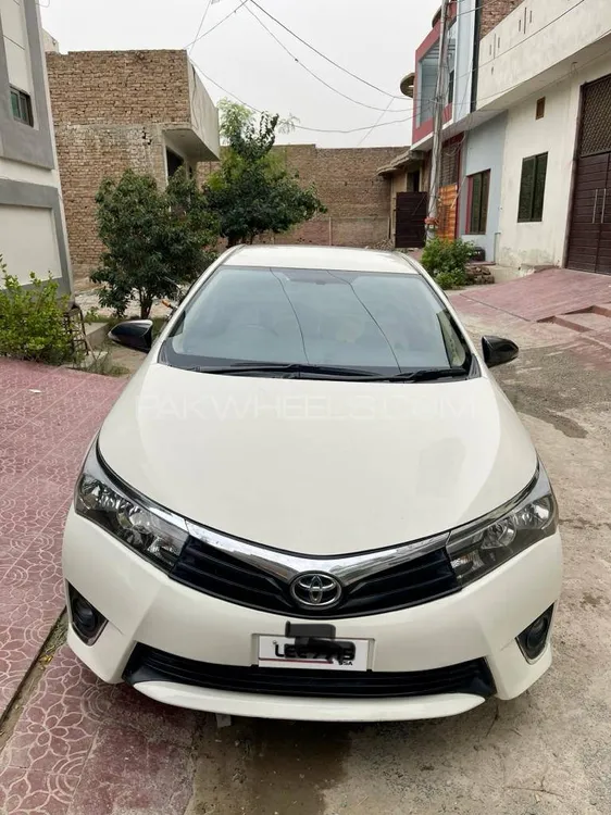 Toyota Corolla 2016 for Sale in Lahore Image-1