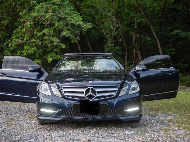 Mercedes Benz E Class 2012 for Sale in Islamabad Image-1