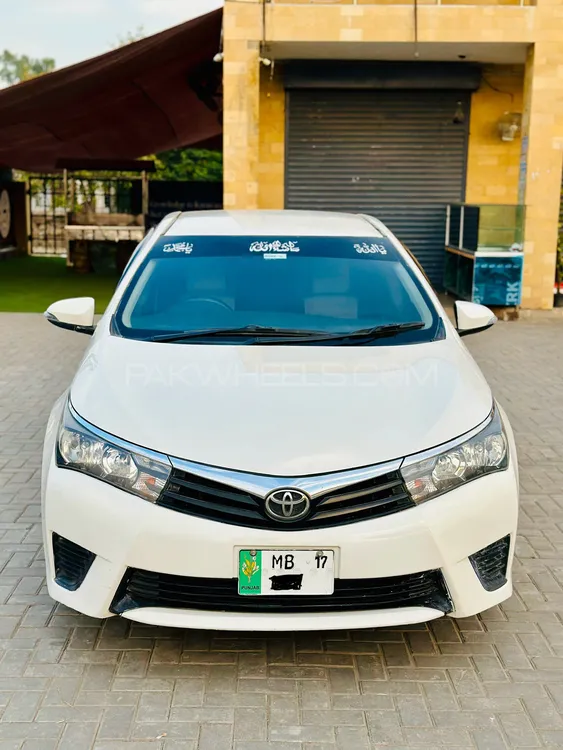 Toyota Corolla 2017 for Sale in Sargodha Image-1